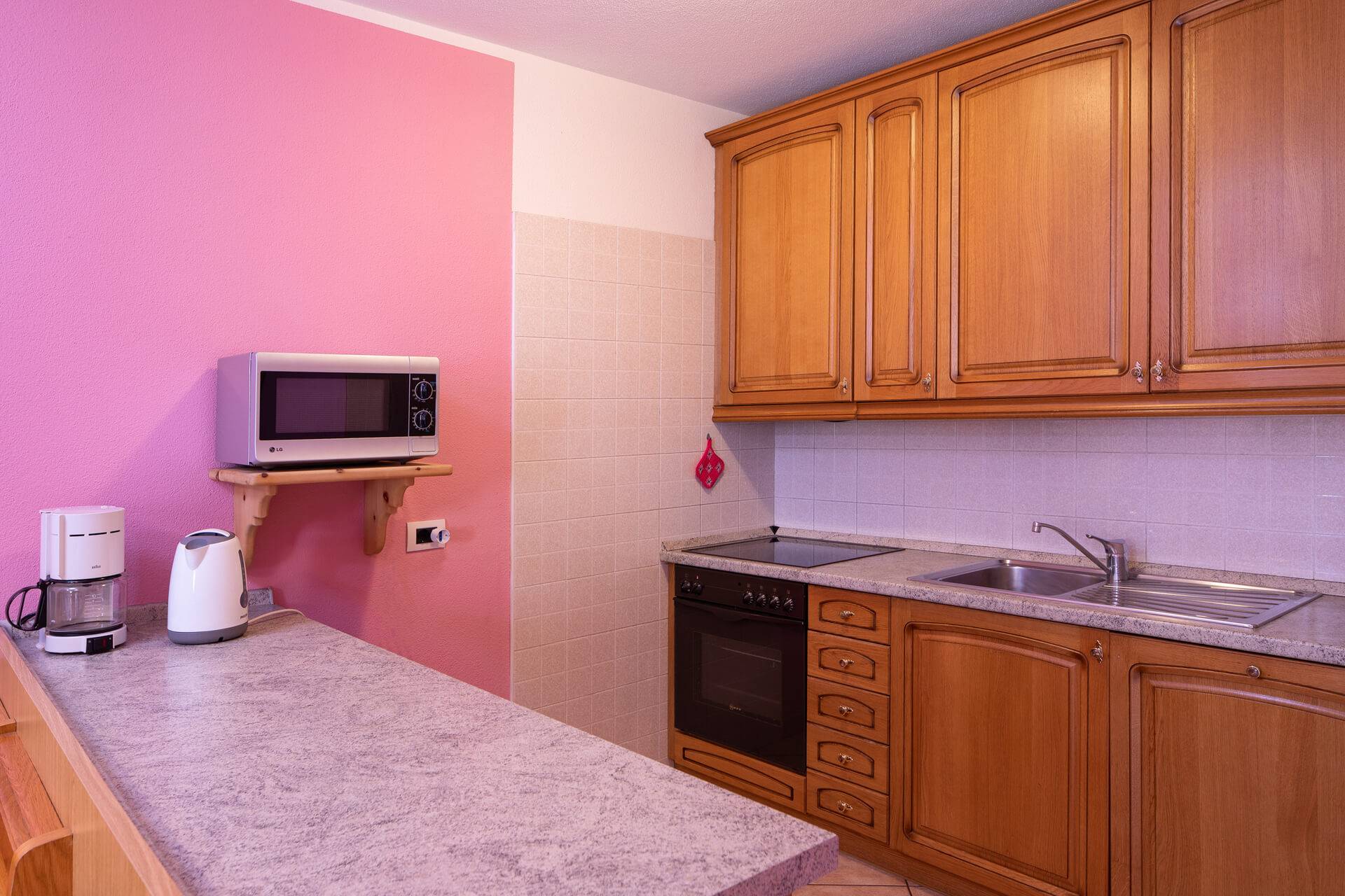 Wohnung in Livigno mit Wohnzimmer, Küche, Bad, Balkon und Schlafzimmer